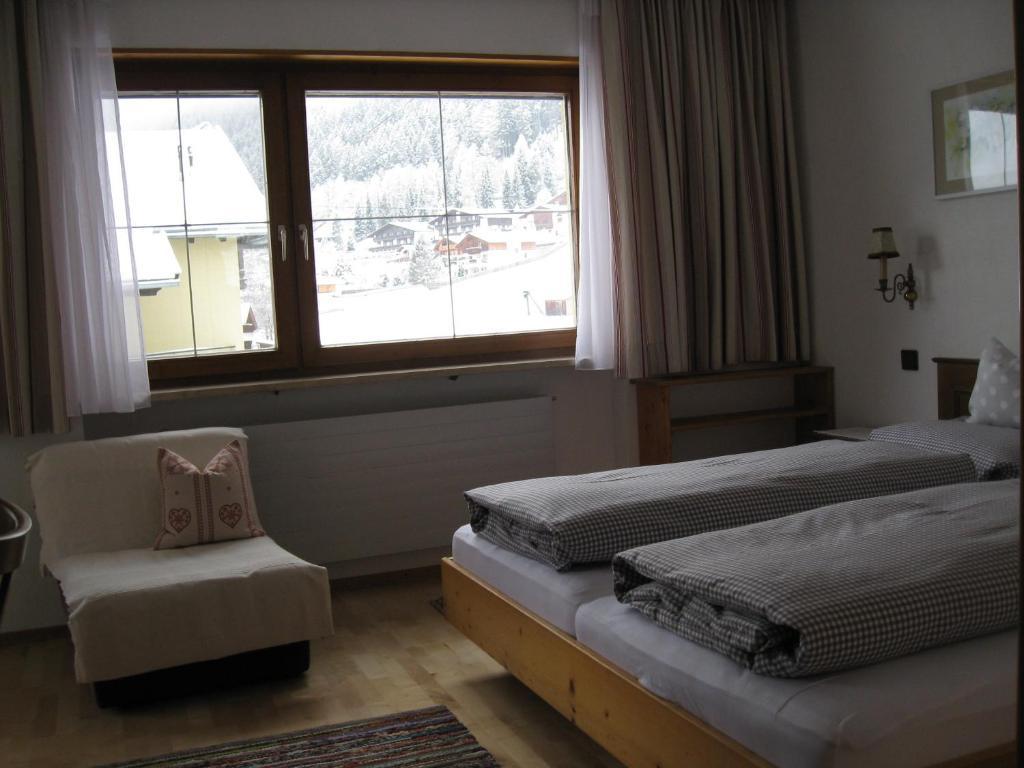 Haus Bergheimat - Familie Oberacher Pensionat Fulpmes Værelse billede